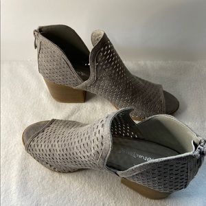 Nature Breeze “Muse” Bootie